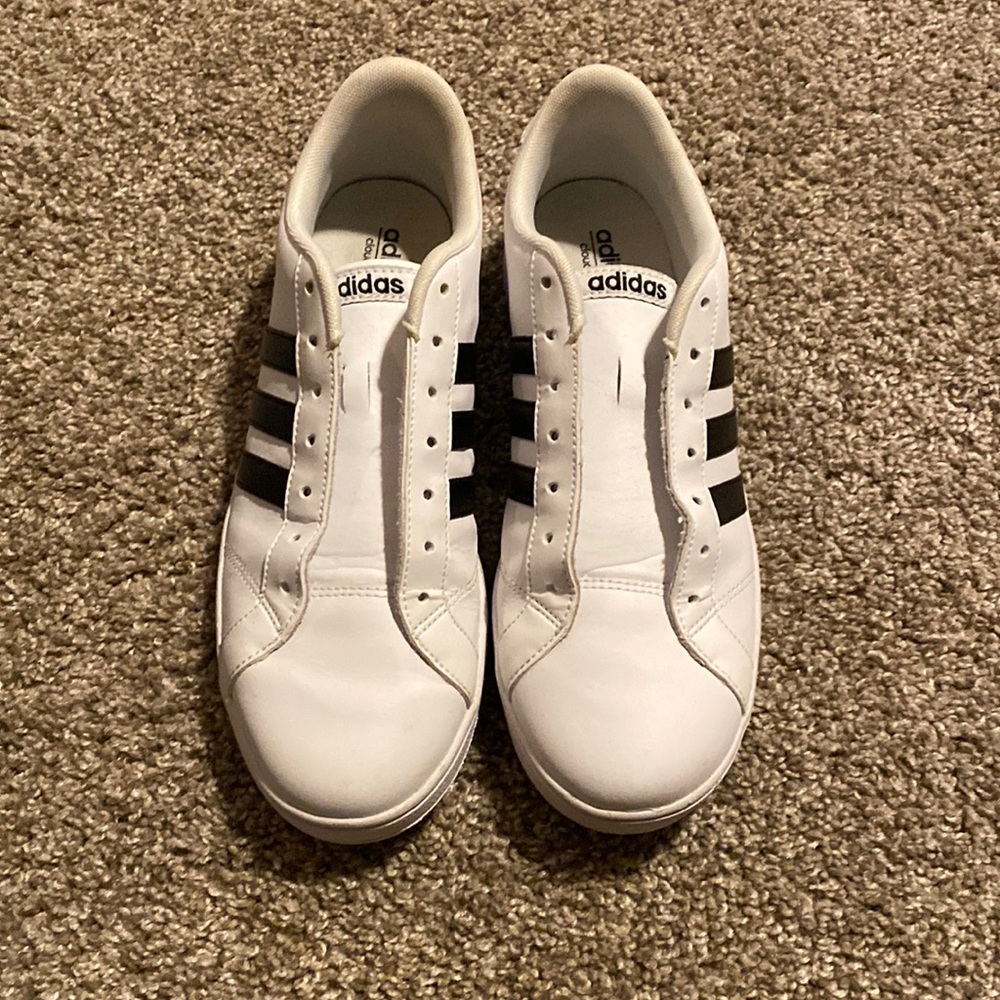 Adidas Women’s Size 9.5 Shoes